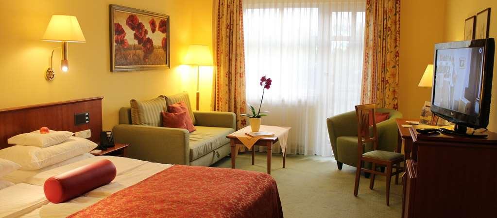 Ringhotel Hotel Zum Stein Oranienbaum-Woerlitz Quarto foto